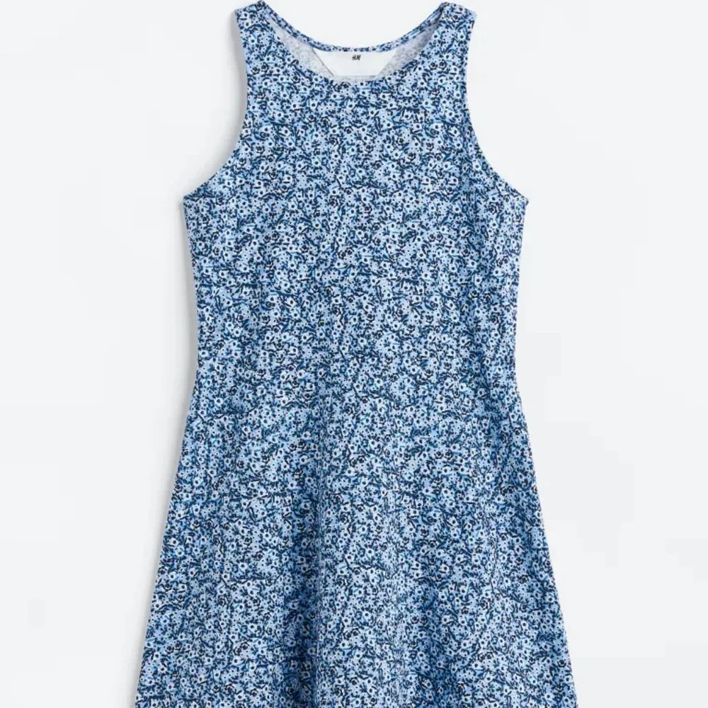 H&M Patterned Jersey Dress / Light Blue Floral/Size 12/14 / NWT